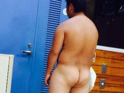 【デブ画像】ノンケのデブ男子学生の全裸姿